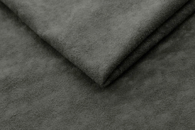 Aceeași țesătură